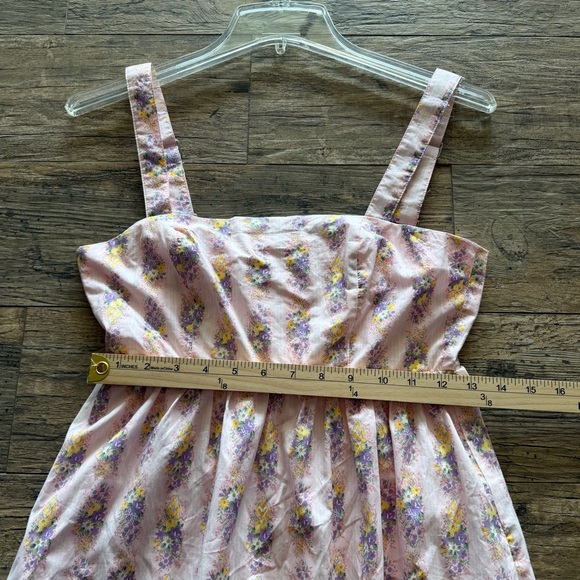 MABLE Pastel Floral Maxi Dress - Picture 8 of 10